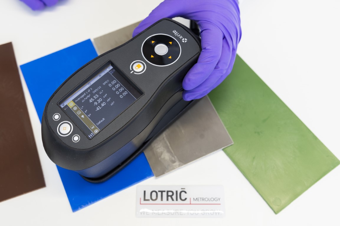 https://www.lotric.si/wp-content/uploads/2021/09/LC_kolorimeter.jpg