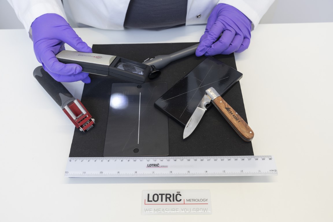 https://www.lotric.si/wp-content/uploads/2021/09/LC_preskusi-materialov.jpg